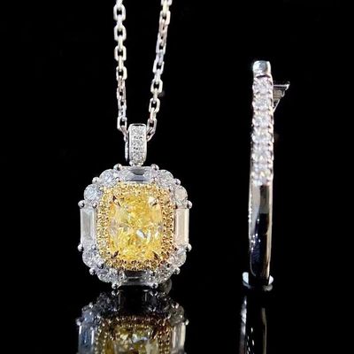 Αρχική πληρωμή 18K Εργαστήριο Διαμάντια Δαχτυλίδι και Κίτρινο Διαμάντι Δύο Χρησιμοποιούμενα Δαχτυλίδι και Κεραυνό
